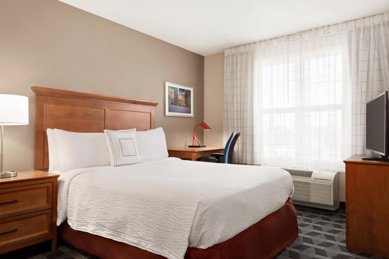 Towneplace Suites By Marriott Springfield Exterior photo