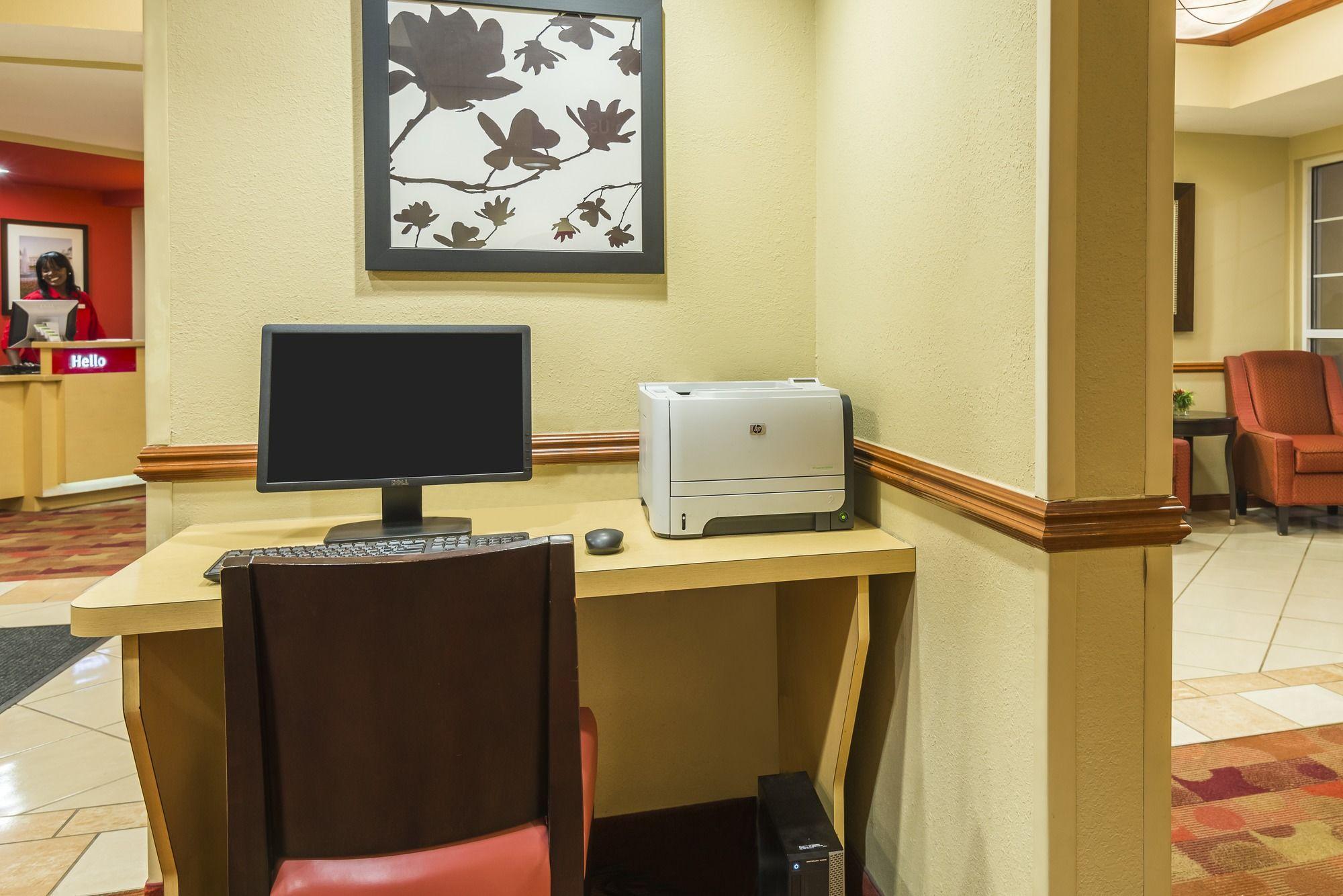 Towneplace Suites By Marriott Springfield Exterior photo