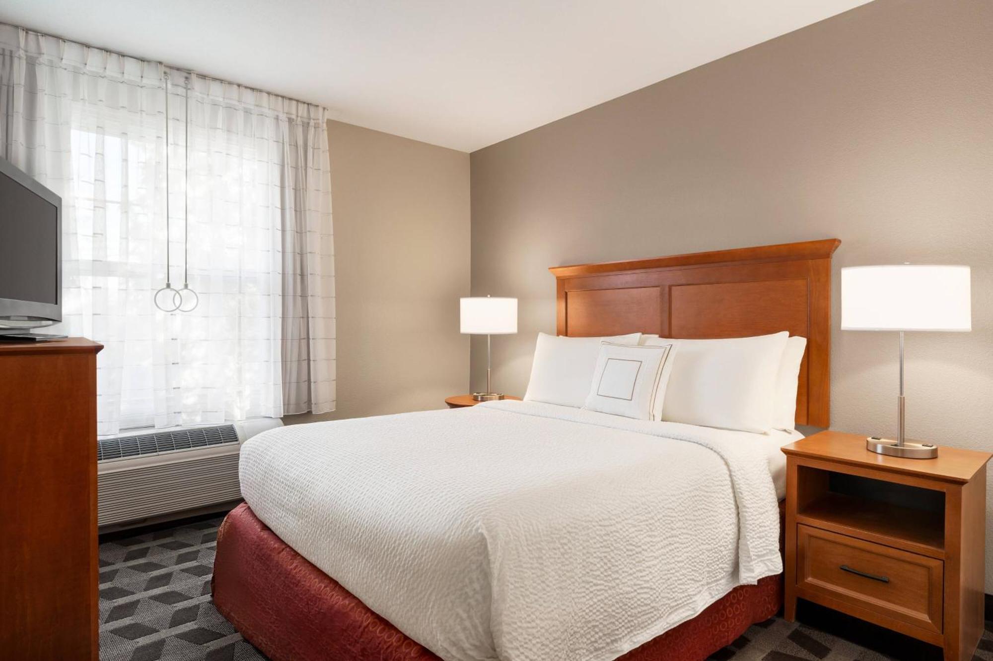Towneplace Suites By Marriott Springfield Exterior photo